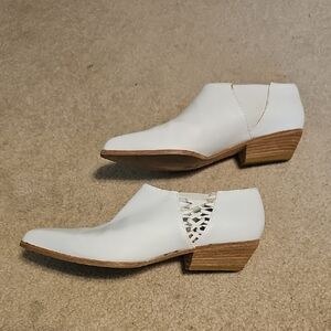 Via Spiga White Ankle Booties with Cut-Out Design